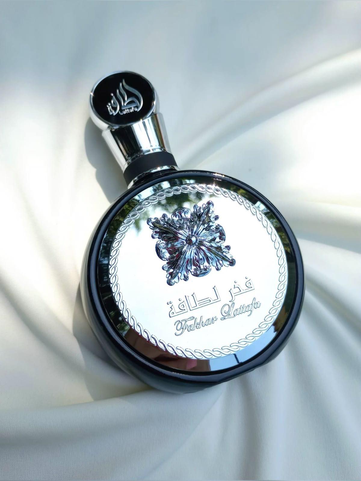 Fakhar Noir – Lattafa Eau de Parfum 100ml